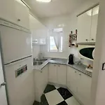 Aurora - Center - Sea Wiew Апартаменты