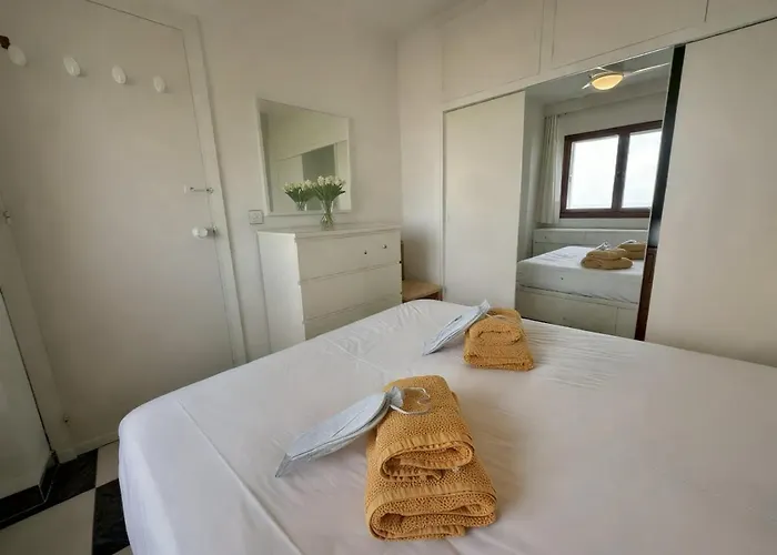 Aurora - Center - Sea Wiew *